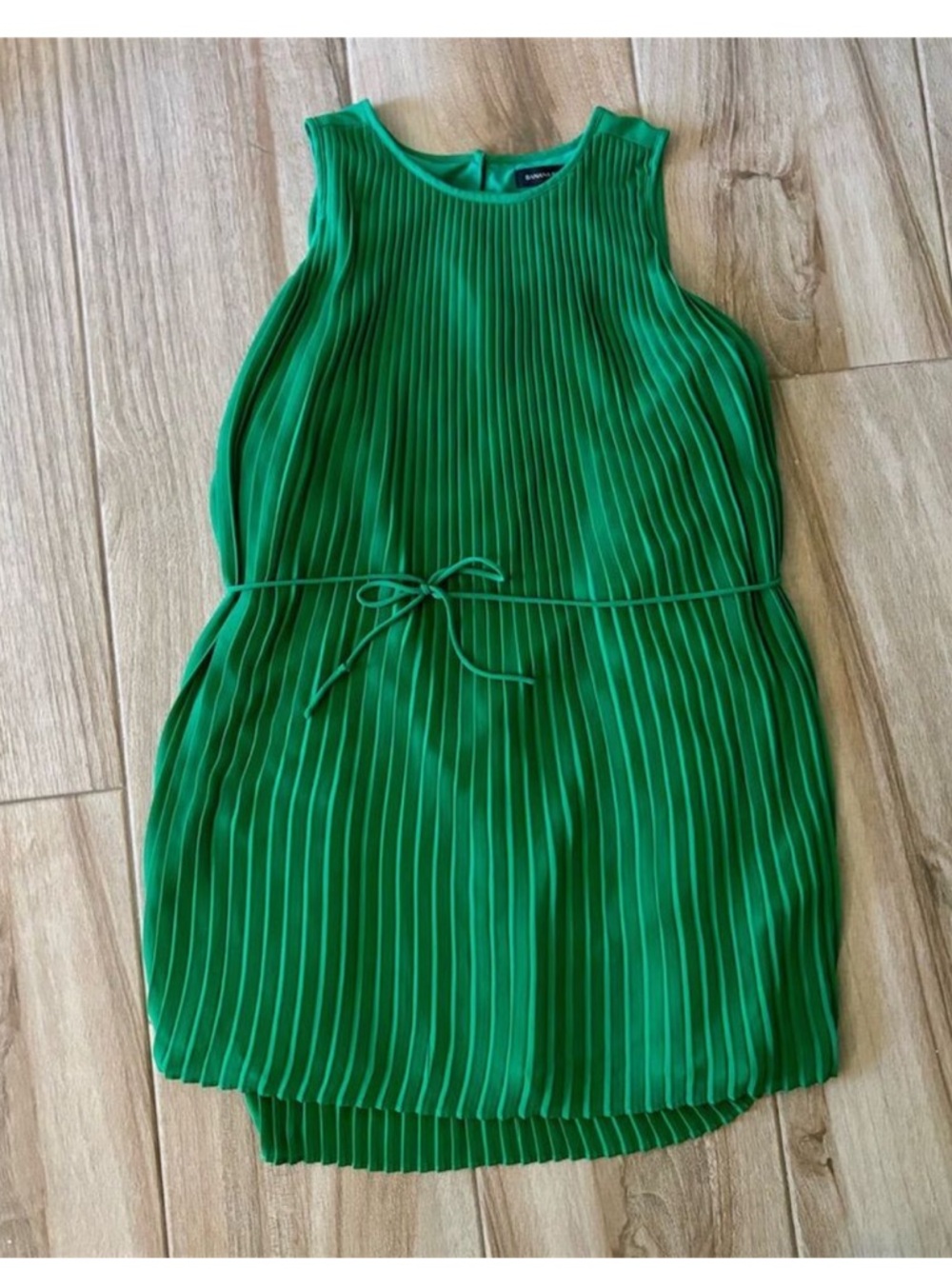 Banana Republic Petite Pleated Mini Dress Green 2XS Sleeveless Summer